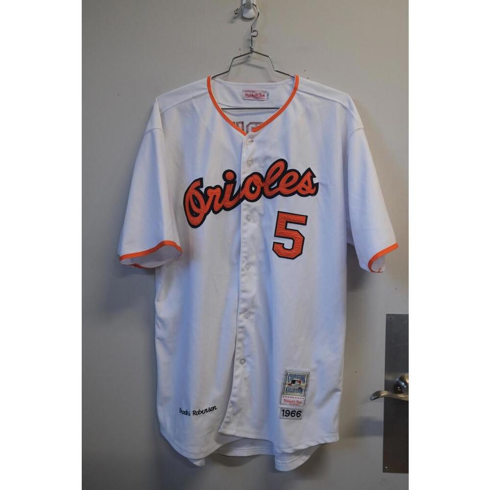 04' Mitchell & Ness Baltimore Orioles Robinson Jersey